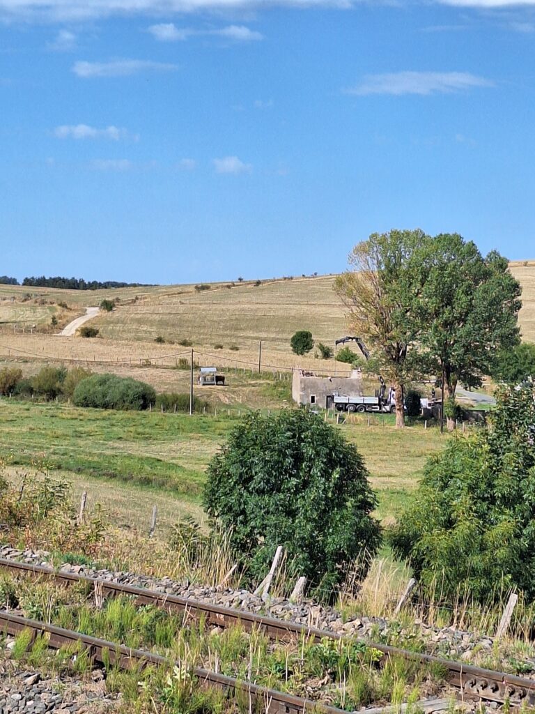 Vue du site du moulin et de ses abords, le 7 septembre 2026.